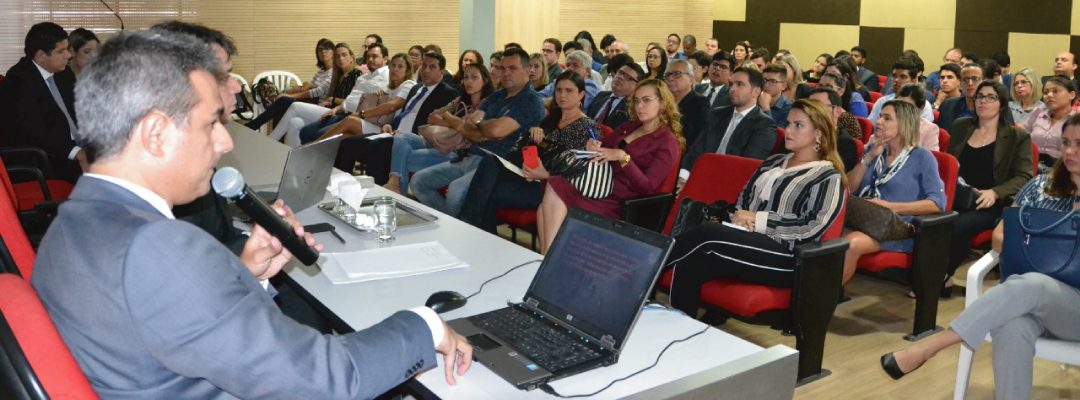 Seminário debate o Código do Consumidor de PE