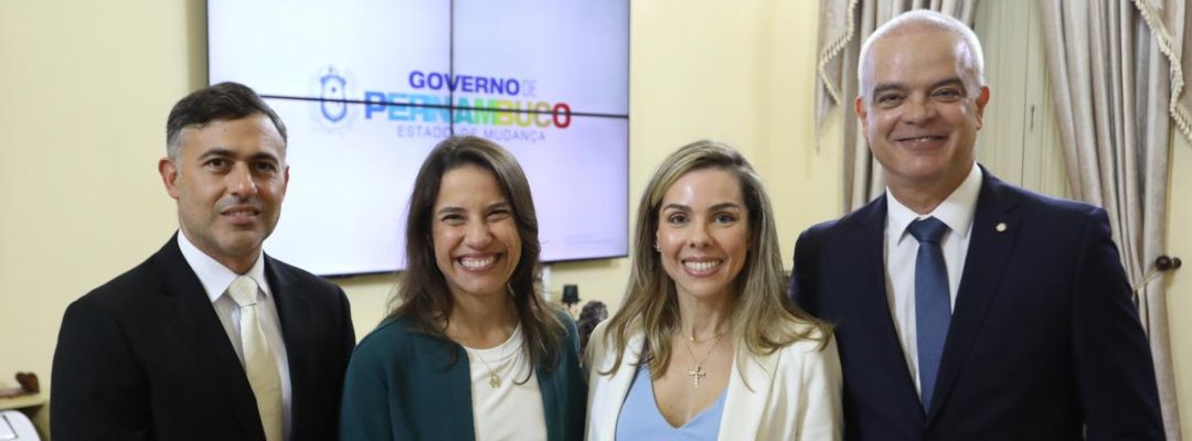APPE entrega convite para a posse da nova diretoria